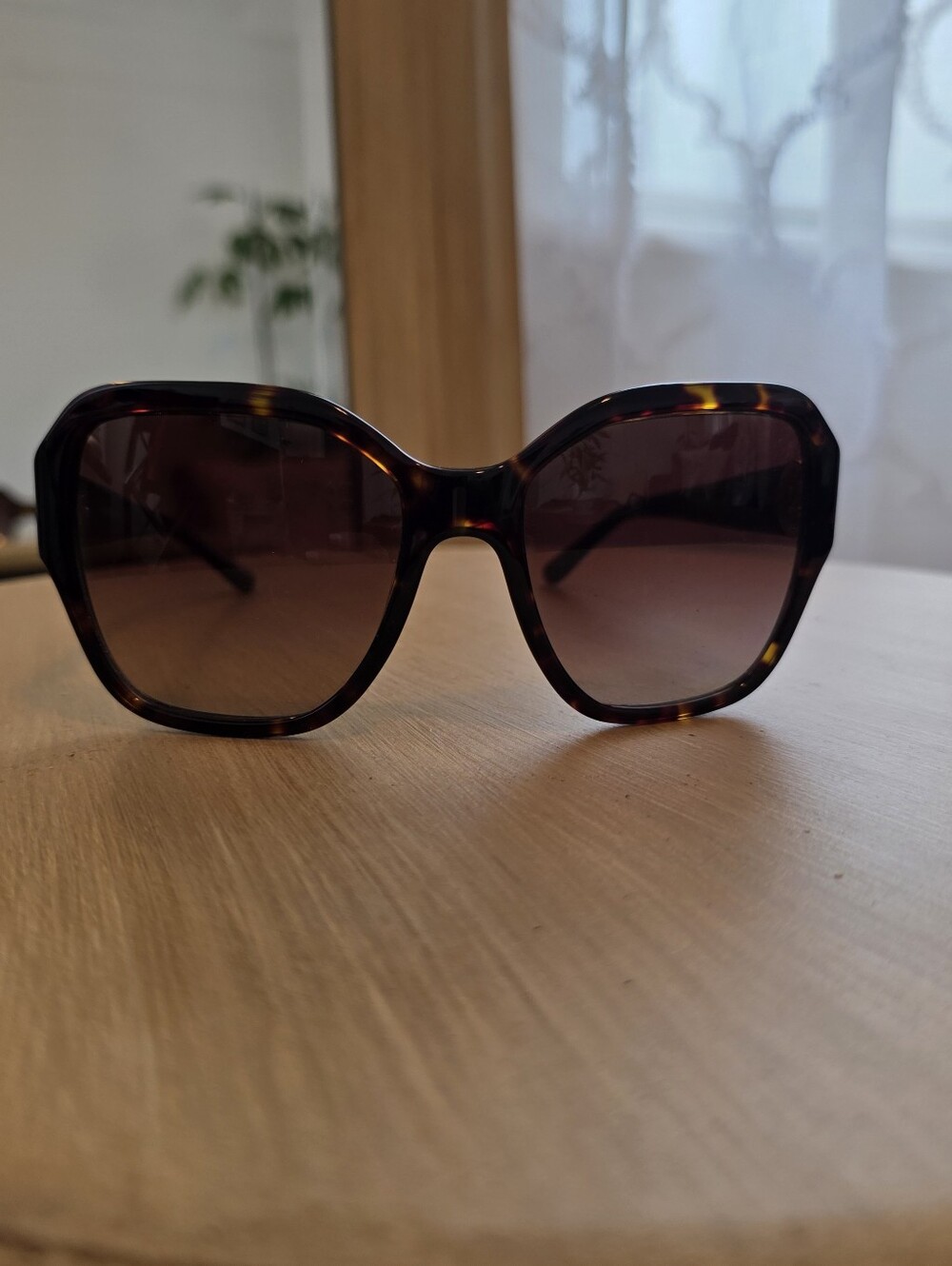 Tory Burch Tortoiseshell Sunglasses Temple Arm